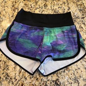 Lululemon Women's Multicolor Athletic Shorts